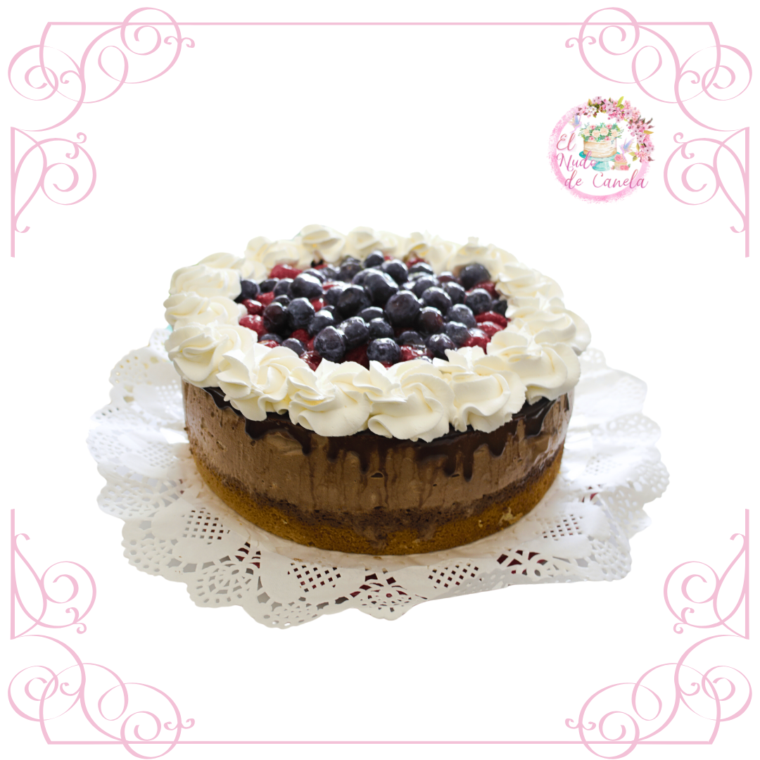 Mousse De Chocolate Con Frutos Del Bosque